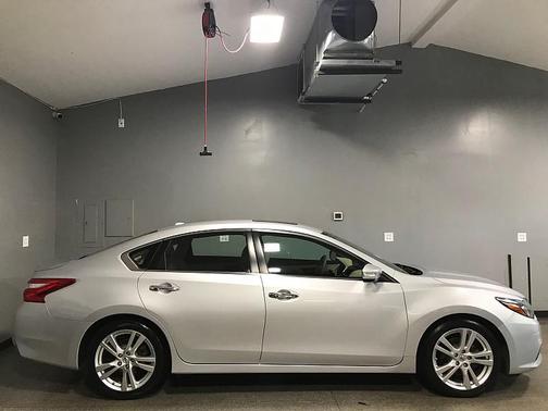 2016 Nissan Altima 3.5 SL