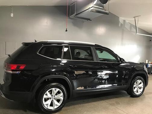 2018 Volkswagen Atlas 2.0T SE w/Technology