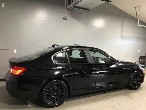2012 BMW 328 328i