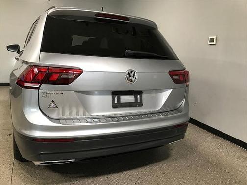 2019 Volkswagen Tiguan 2.0T SE