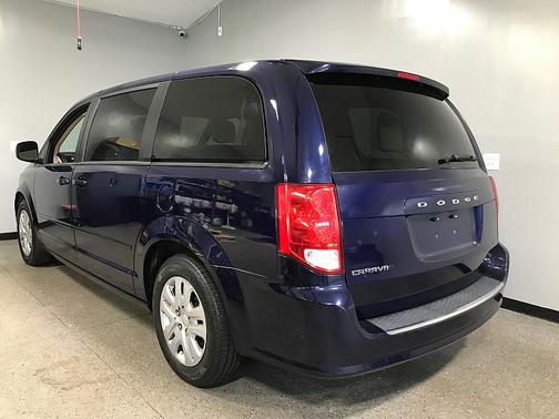 Blue 2016 Dodge Grand Caravan AVP/SE