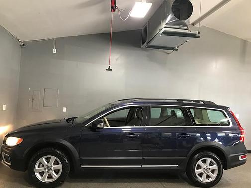 2010 Volvo XC70 3.2