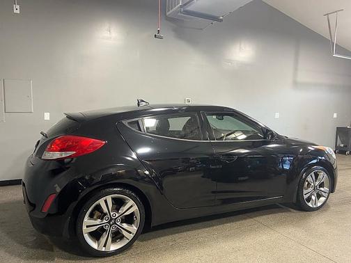 2012 Hyundai Veloster Base