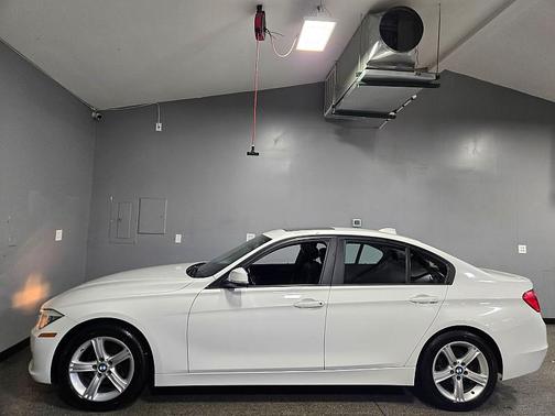 2014 BMW 328 328i