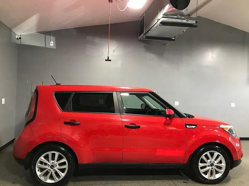 2017 Kia Soul +