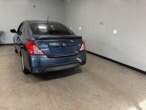 2017 Nissan Versa 1.6 SV