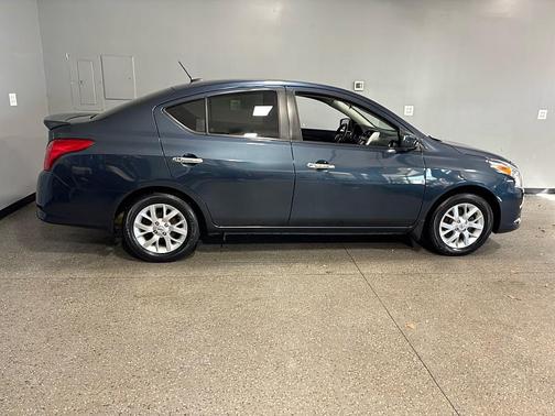 2017 Nissan Versa 1.6 SV