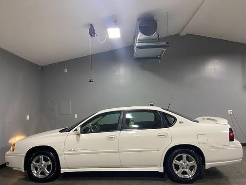 2004 Chevrolet Impala LS
