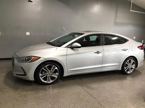 2017 Hyundai ELANTRA Limited