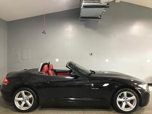 2011 BMW Z4 sDrive30i