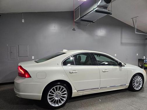 2010 Volvo S80 3.2