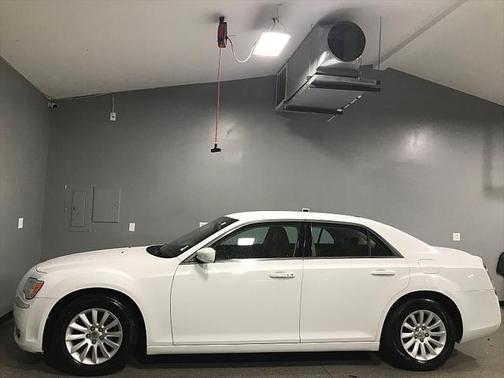 2012 Chrysler 300 S
