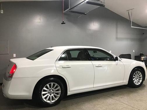 2012 Chrysler 300 S