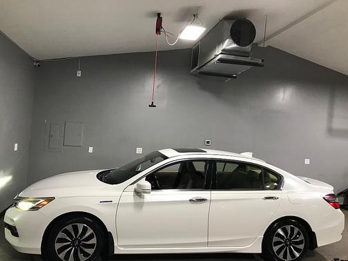 2017 Honda Accord Hybrid Touring