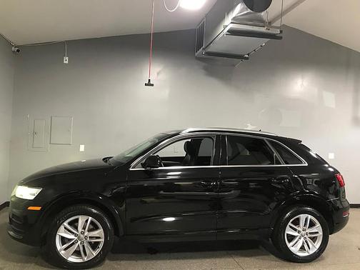 2016 Audi Q3 2.0T Premium Plus