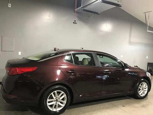 2011 Kia Optima LX