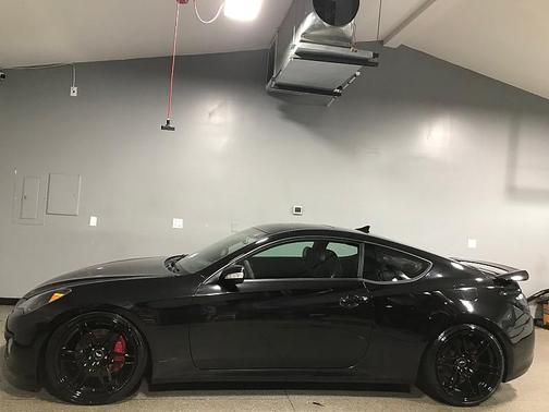 2012 Hyundai Genesis Coupe 3.8 Track