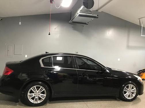 2013 INFINITI G37x Base