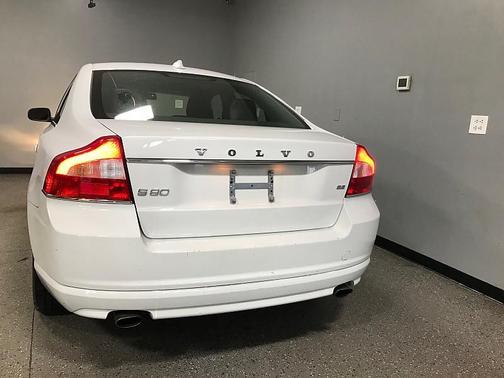 2010 Volvo S80 3.2