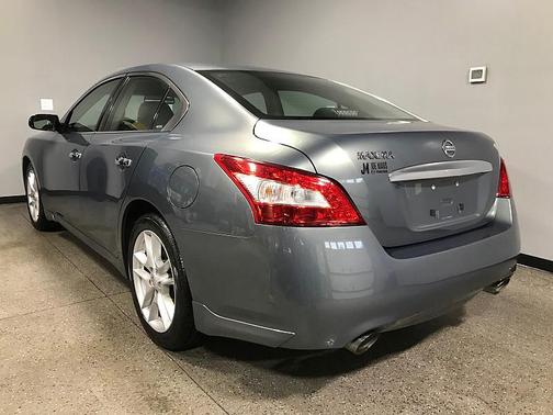 2010 Nissan Maxima S