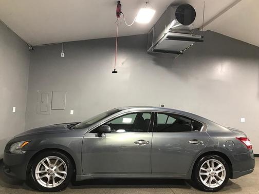 2010 Nissan Maxima S