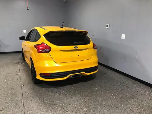 2016 Ford Focus ST 