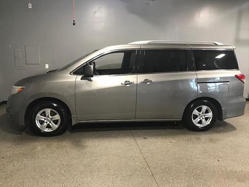 2013 Nissan Quest SV