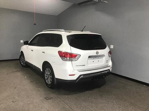 2014 Nissan Pathfinder SL