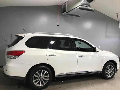 2014 Nissan Pathfinder SL