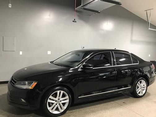 2017 Volkswagen Jetta 1.8T SEL