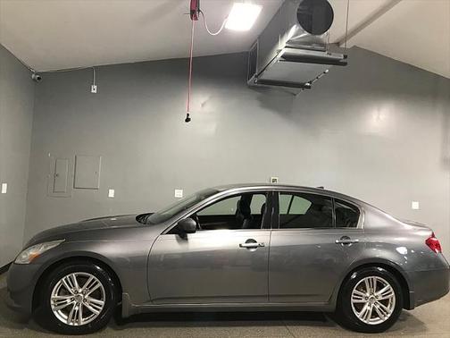 2013 INFINITI G37 Journey