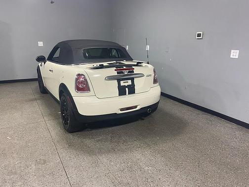2014 MINI Roadster Cooper
