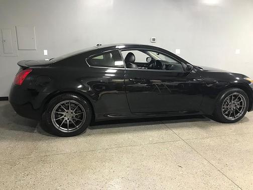 2013 INFINITI G37x Base