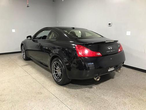 2013 INFINITI G37x Base