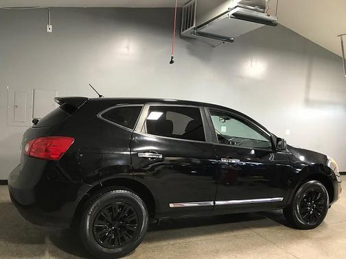2012 Nissan Rogue S