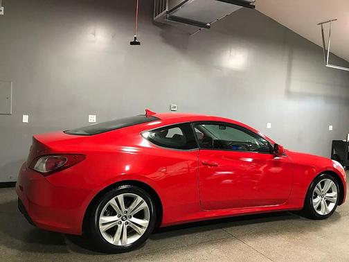 2012 Hyundai Genesis Coupe 2.0T