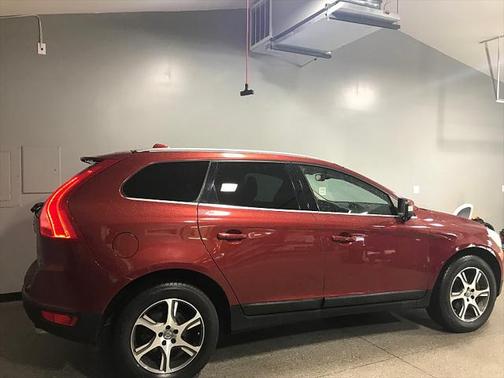 2011 Volvo XC60 T6