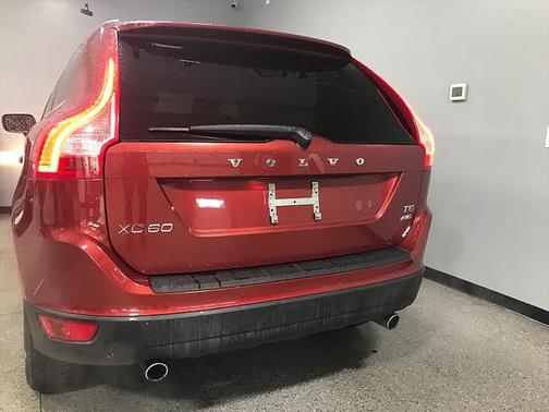 2011 Volvo XC60 T6
