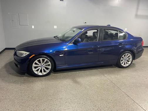 2011 BMW 328 328i