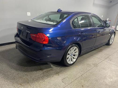 2011 BMW 328 328i
