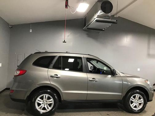 2012 Hyundai SANTA FE GLS
