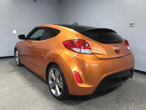 2016 Hyundai Veloster Base