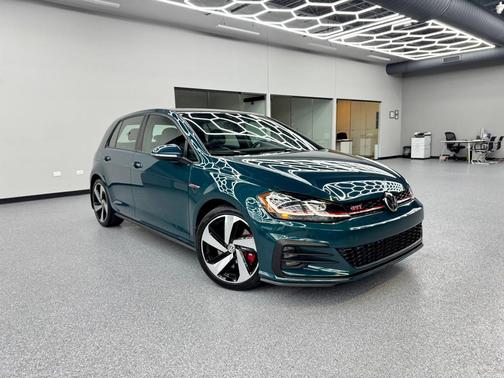 2019 Volkswagen Golf GTI 2.0T S 4-Door