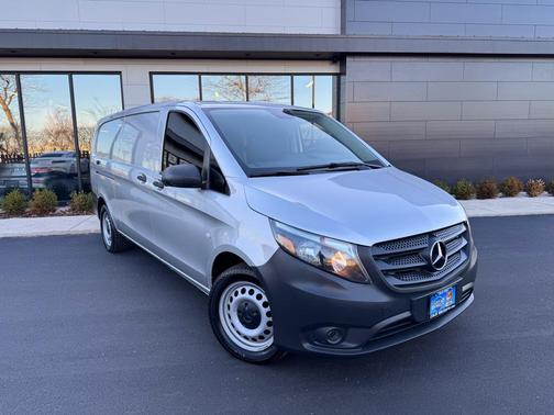 2020 Mercedes-Benz Metris Base