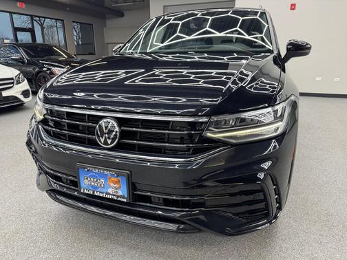 2022 Volkswagen Tiguan 2.0T SE R-Line Black 4MOTION