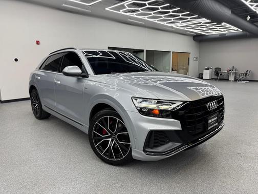 2019 Audi Q8 3.0T Premium Plus