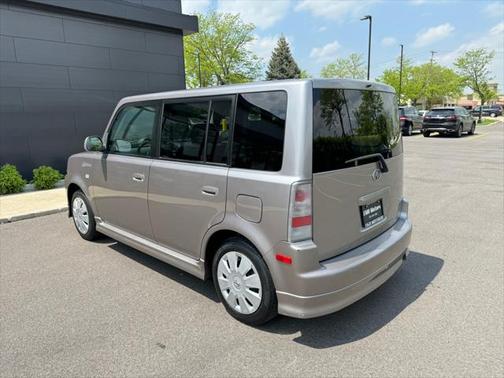 2006 Scion xB Base