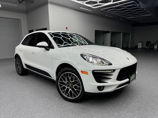 2015 Porsche Macan S