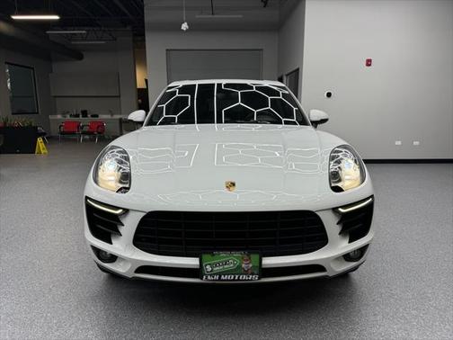 2015 Porsche Macan S