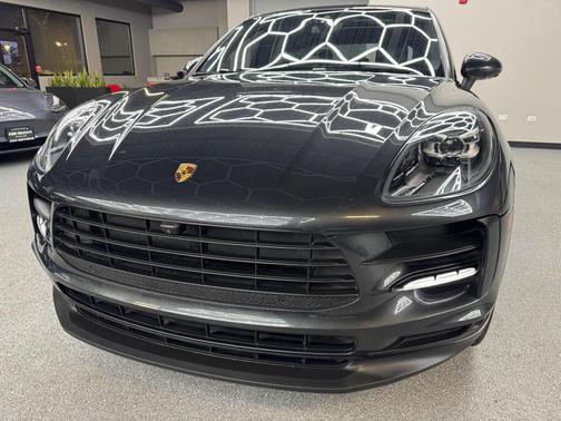 2019 Porsche Macan 